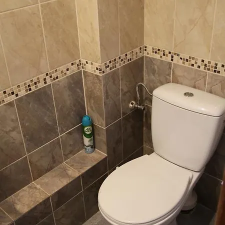 Jurausre Basement With Sauna & Free Parking Apartment